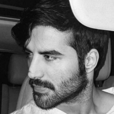 Taky011's profile picture. أمـا عن أمي فهـي نَقـية كـ زَهرِ أبيض 🤍