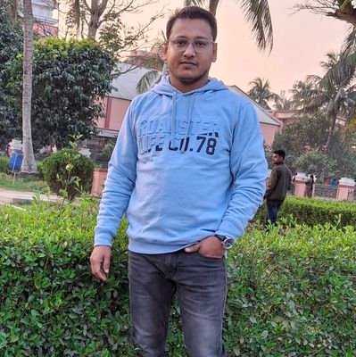 studytips305's profile picture. 