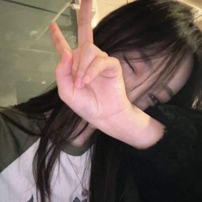 lonesibar's profile picture. 