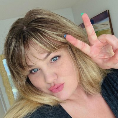 willsbella47's profile picture. 