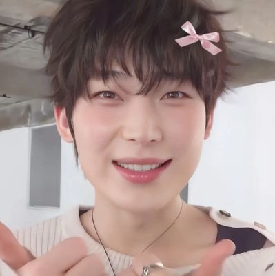 chssdn's profile picture. ksn || en-
'03