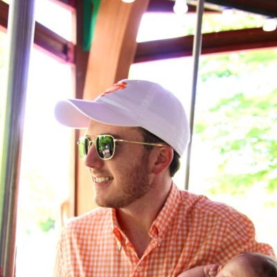 Smith_Pineknot's profile picture. Christ is King ✝️ I Baptist ⛪️ I BLS ❤️ I Vols 🍊 I Braves ⚾️