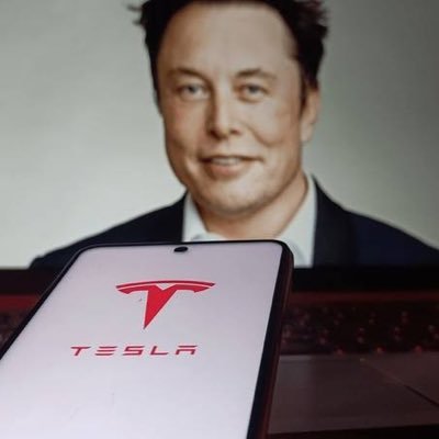 Mac_thou_sand's profile picture. 🚀 Spacex •CEO •CTO = 🚔Tesla •CEO and Product architect