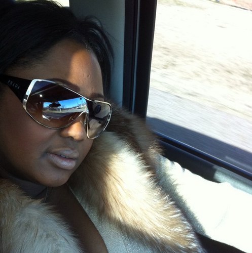 NikkiWarrenJone's profile picture. For the treal if you know me you know what I do! Business owner and Hairstylist loving what I do!