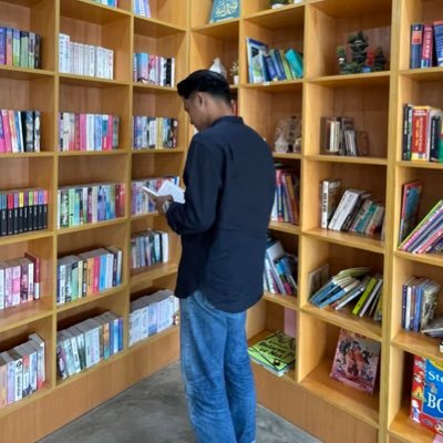 Arasy_Ibrahim's profile picture. busy