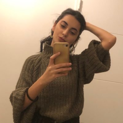 sallykhd's profile picture. 🇱🇧🇫🇷☀️