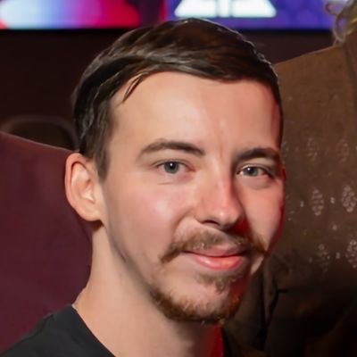 26 he/him | bi boi | lead observer for @wearehsp, 1/2 of Coast 2 Coast AFL Podcast!
