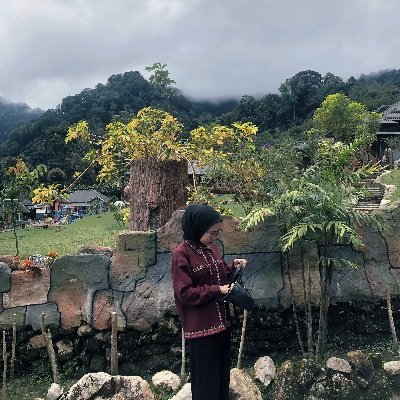 widyanzrn's profile picture. 