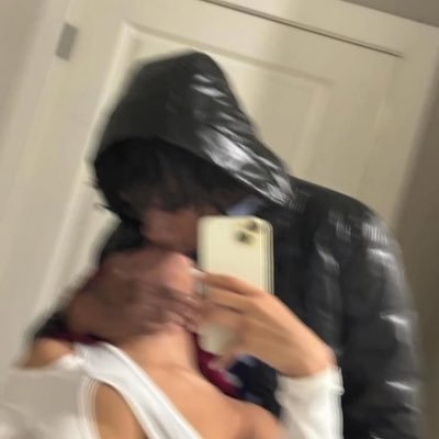 new twitter sluts and whores only if you don’t have money you don’t get a reply 💯