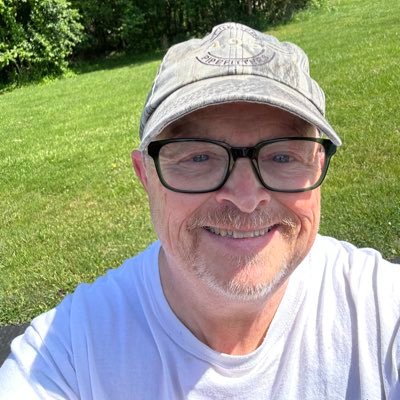 JeffW94937060's profile picture. I repost because my life is average 😂 Reg Avg Guy. 🌈 low key & laid back.. LonerWolfe looking down from the mountains viewing the city/town below ✌🏼Dog Dad