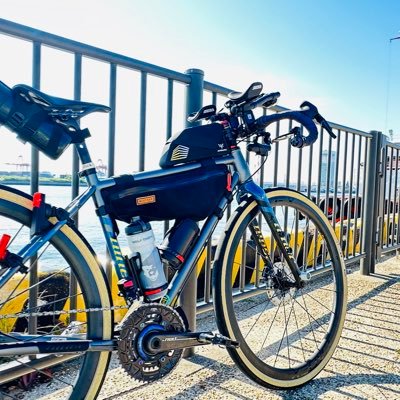 4Z2hwpgg5IAD7a2's profile picture. 全天候型のツーキニストです。 通勤用ロード、mtb他複数で楽しんで通勤しております。 ロングライド、ヒルクライム、ブルベも大好き！ 日々、自転車中心で回っている今日この頃です。目指せブルベ1000km🤔完走しました^_^