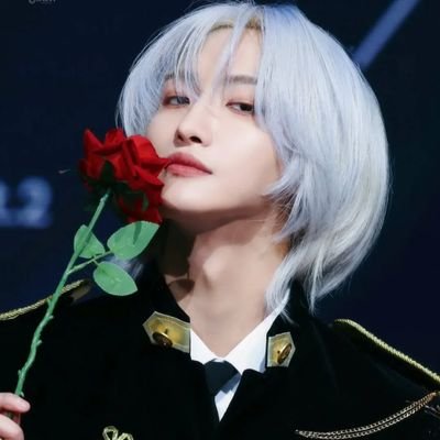 hwa_exol's profile picture. 