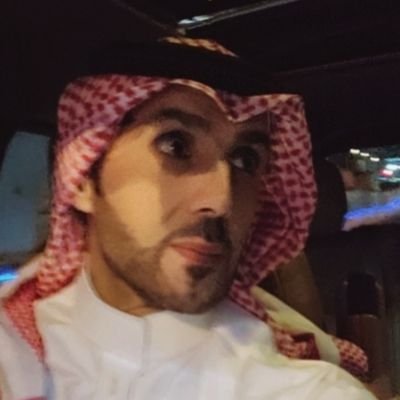 شاعر عريني من (الغلبا)..سناب:mjd_7117
لا يغريني مدح ولا يسقطني انتقاد كلها أراء
وانا القرار
اللهم اغفر ل ابي وامي والمسلمين
