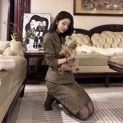 Wangyiran1991's profile picture. 谢谢你这么美，还可以关注我！骗子禁止私信🚫