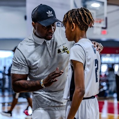 Social Entrepreneur || Certified Executive Coach || AAU Basketball 🏀 Coach || Public Speaker 🗣️|| Christ Follower 😉