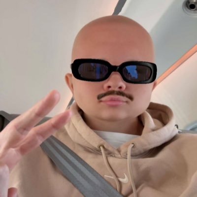 jarvisstank3000's profile picture. i've alive to saw my club winning a treble and 4 in a row premier leagues, 100 points, and watching KDB playing through whole 10 years in Manchester City