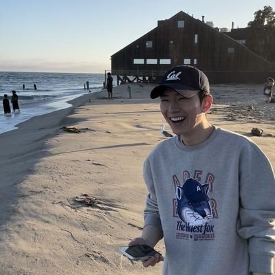 Pyeongbebe0514's profile picture. 