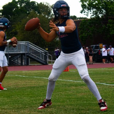 Fivay HS | C/O 2027| QB | #17 |6’0 176 Pounds| 3.0 GPA|HC: @CoachEgan71 | Email: Dantemoretti111@gmail.com | phone number: 727-339-9619 |