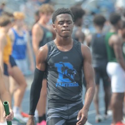 CO 2025 800M/400M Track and cross country student athlete at Dillard high school