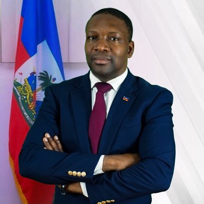 Docteur en Sciences Économiques | Homme Politique | Ex. Député de Marigot | Enseignant-chercheur | Président du Conseil Administration de l'@iggepHaiti