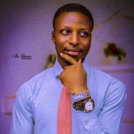 Graphics Designer |Writer| Christ Ambassador| Your Canva Buddy| Campus Lead @cowrywise
dancozydigitals77@gmail.com