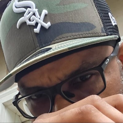 mchnglspnc's profile picture. Check chasing and minding my own.
M.O.E.