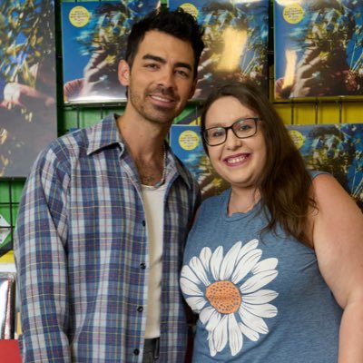 Being a Jonas fangirl is my favorite thing. TikTok: jess12p