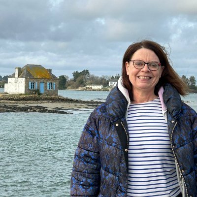 @mireilleclapot.bsky.social (adieu X !)
Mb Collège Arcep
ex Députée
ex VP Com Aff. Étrangères
ex Pdte @CSNUMPOST
ex Délég. Droits des Femmes
ex @PACE_news