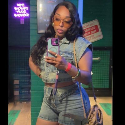 Not just the wave...She's Oceans deep... No lanes when ure in ure own world IG: SadeMonique #techgirly