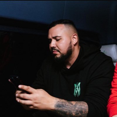 am a professional crypto trader and also a life coach 🗣️🎋