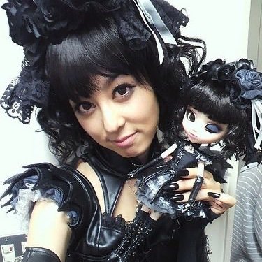 fishdoll_'s profile picture. lolita, pin up goth, vkei, jirai kei ♡
----ˏˋ°•*⁀➷
perverted chungus ⊹⁺⸜(ᐡ⸝ɞ̴̶̷ ·̮ ɞ̴̶̷⸝ᐡ)⸝⁺⊹
banner by camille D’errico  ᖰ⌯'▾'⌯ᖳ