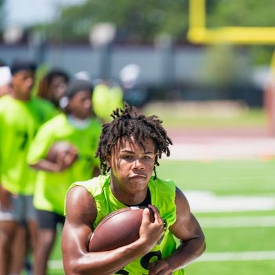 CO '28 Mulberry High School 5'9 153lbs 40 yd dash-4.7 Bench-205 Squat-315 ATH