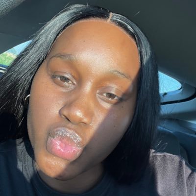 mela_mnguni's profile picture. sunsets 🌅