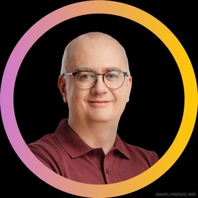 Zastupitel Liberce, člen České pirátské strany, člen jádra České psychedelické společnosti. A pár dalších drobností…