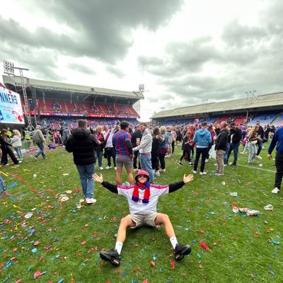 MakZulvaney's profile picture. 😶