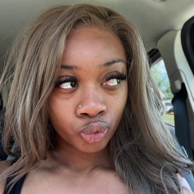 I’m not for free. Im for fantasy 🤤🫶🏽 Buy Content 📸Ig @Miznaturale