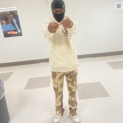 R1CHARDOWENS's profile picture. evan mobley football club