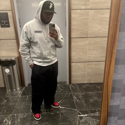 JulioStrawberry's profile picture. 