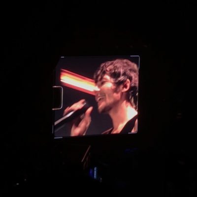 louis’ version !! “everything is changed outside, but i feel the same inside” 🩵|| saw louis 09/10/23💙 🎸⋆⭒˚｡⋆