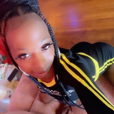 Charasmatic Popular Pornstar With a ❤️ of Gold Freaky Ambitious Deepthroatn baddie that loves a good 😌 Fuck make sure yall subscribe to my onlyfans. link ⬇️⬇️
