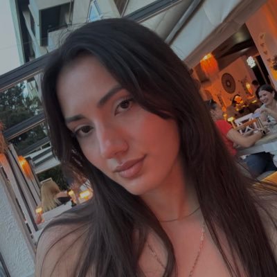 haticeozdikici_'s profile picture. 