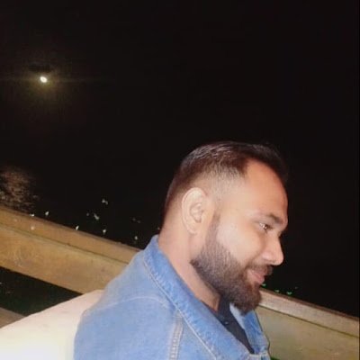 humza91221's profile picture. 