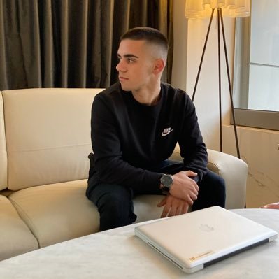 Investor & Trader | 4+ Years Experience | 500+ Students | Opinions are my own – not investment advice