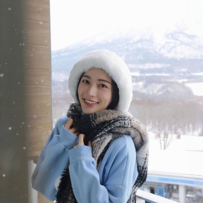 cecily456's profile picture. Jewelry store owner 💍 | Lover of books 📚 | Sharing sparkles, stories, and good vibes ✨ Scammers🚫 Porn🚫