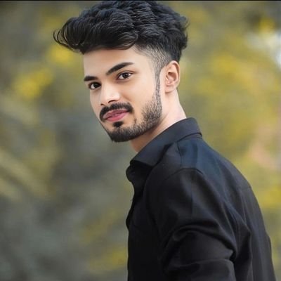 vikki_gond33's profile picture. Follow me I will follow back immediately