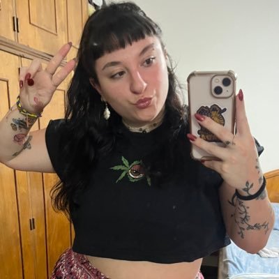 •Que sea lo que vos quieras y ojalá que sea rock.• ig: solange.romeo
