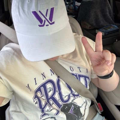 Zgoalie88's profile picture. Hockey goalie 🥅!!! loves any hockey team (especially goalies ☺️! ) Supports mental health ❤️‍🩹 and slays on DTI 💅🏻 #EBUG