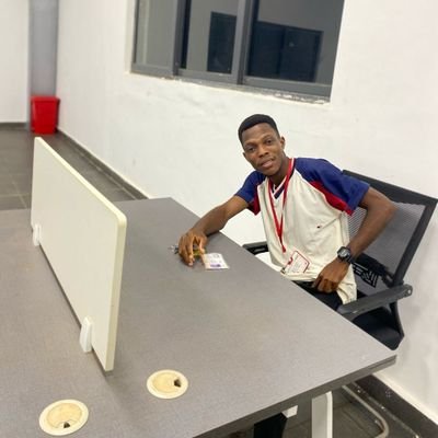 gbekpoaude's profile picture. Je suis conducteur technicien supérieur de machine d'impression offset Heidelberg