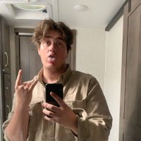 ConnoR (@koozmoh) 's Twitter Profile