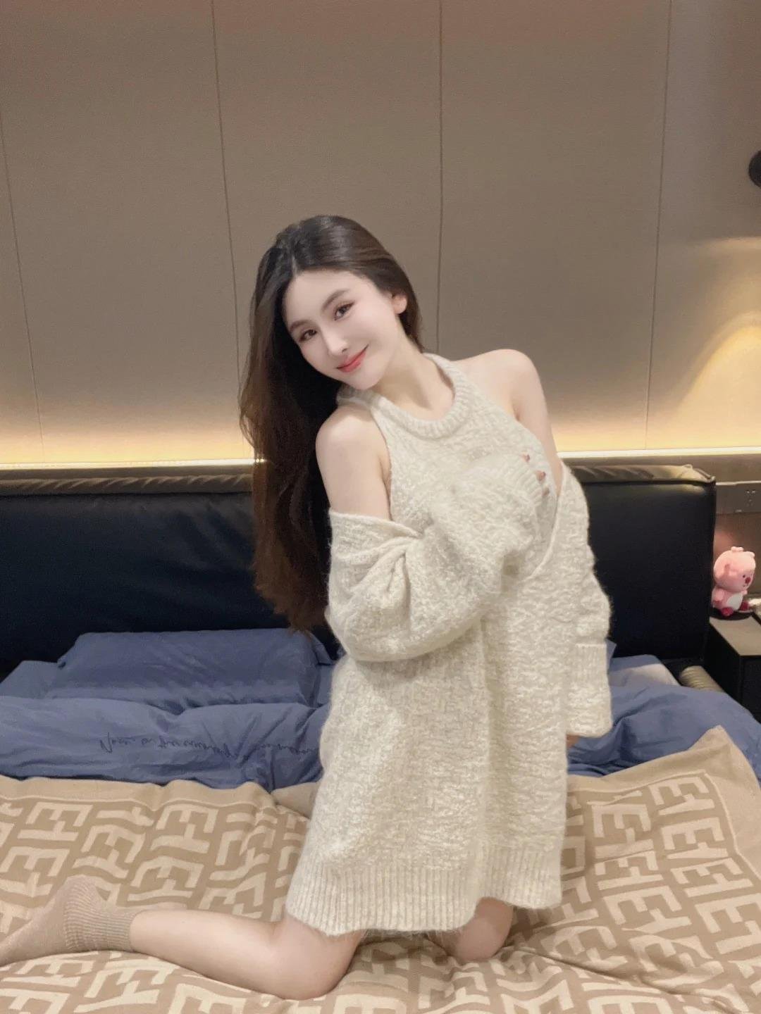 VanessaP54770's profile picture. Beadwork artist, creating jewelry. Craving a partner to design, string beads, and showcase pieces.